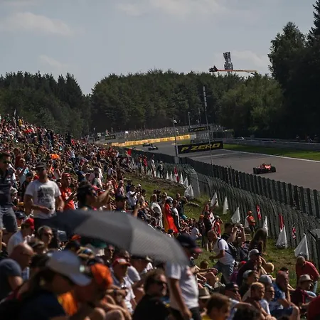 Luxusní stan Glamping F1 *