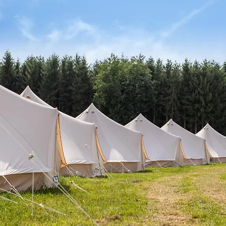 Glamping F1